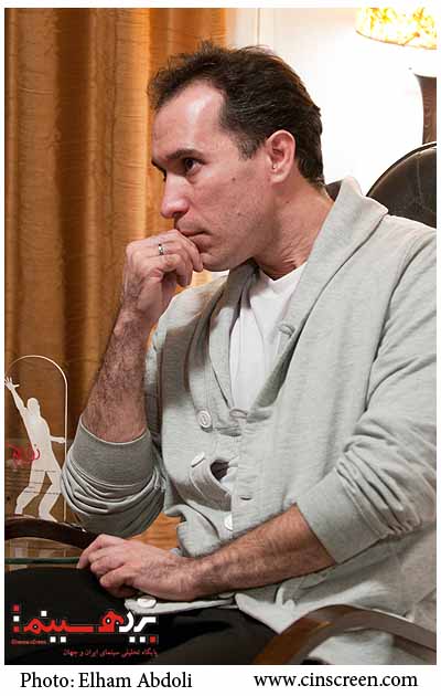 حامد نصرآبادیان دبیر جشنواره تئاتر نقطه