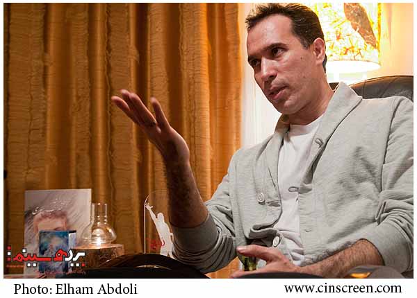 حامد نصرآبادیان دبیر جشنواره تئاتر نقطه