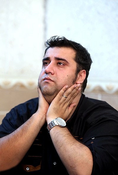 من همراه فیلمنامه‌ام هستم تا دیالوگ‌ها درست ادا شوند! گفتگو با سعید نعمت‌اله 